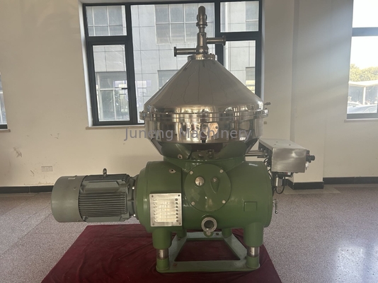 kopen DHC-de centrifuge van de de schijfseparator van het reeksroestvrije staal voor apotheek met de dekking van de solenoïdeklep online manufacture