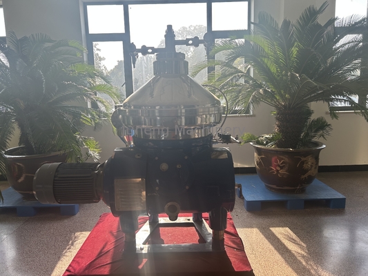kopen De Schijfseparators van de hoge snelheids Industriële Olie 6600 T/min met Ring Valve online manufacture