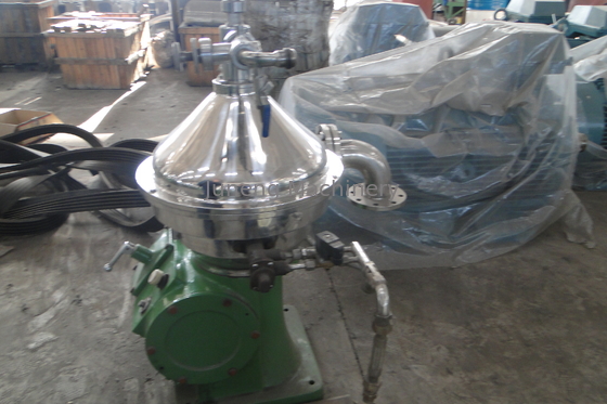 kopen Nieuwe Roomseparator voor Melk en Wei die 1000-10000L/h afromen online manufacture